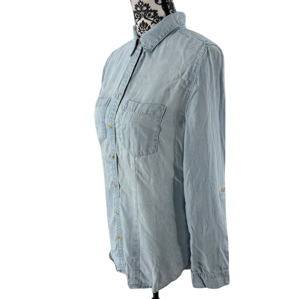 Chico’s 100% Tencel Lyocell Chambray Button Down Shirt Light Blue Soft Denim Top - Picture 7 of 11